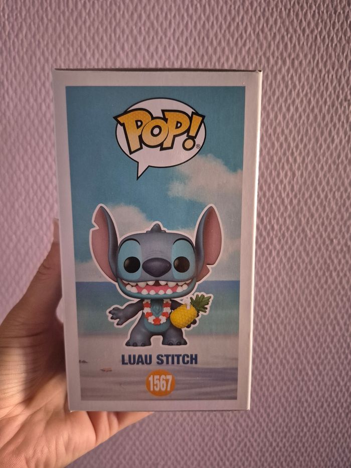 Funko pop Disney luau stitch flocked 1567 - photo numéro 2