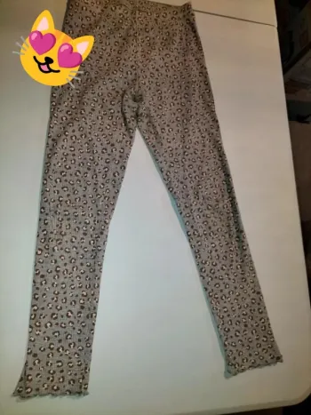 Pantalon léopard gris Kiabi 12 ans