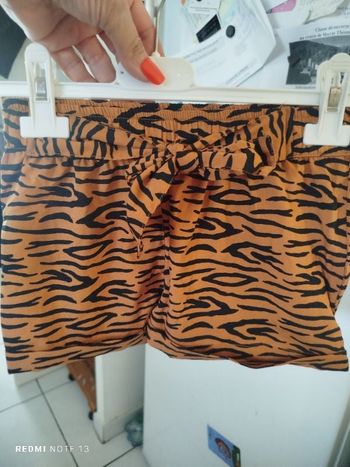 #kytie9ansfille. Short fluide taille 9/10 ans