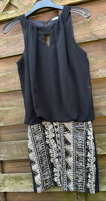 Robe noire
