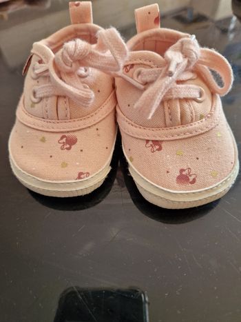 Chaussures minnie 0/3 mois