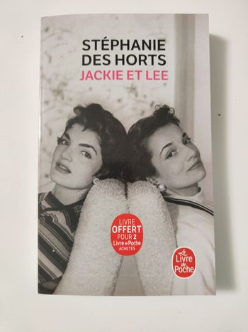 Jackie et Lee. Stéphanie des Horts