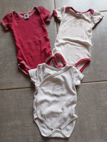Lot 3 bodies mc fille 3mois