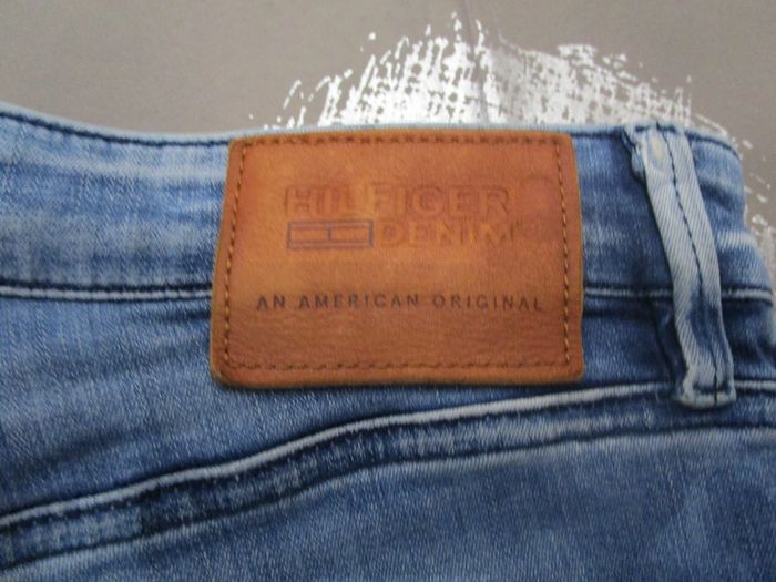 Jean Tommy Hilfiger Denim Jeans coupe dynamic slim stretch scanton Taille 40 W31 L32 Bleu (J141) - photo numéro 4