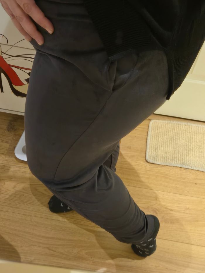 Pantalon jogger suédine gris T.42/44 Primark neuf - photo numéro 10