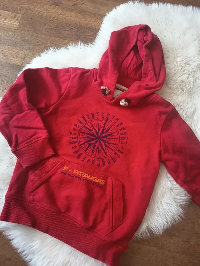 Pull a capuche 8 ans