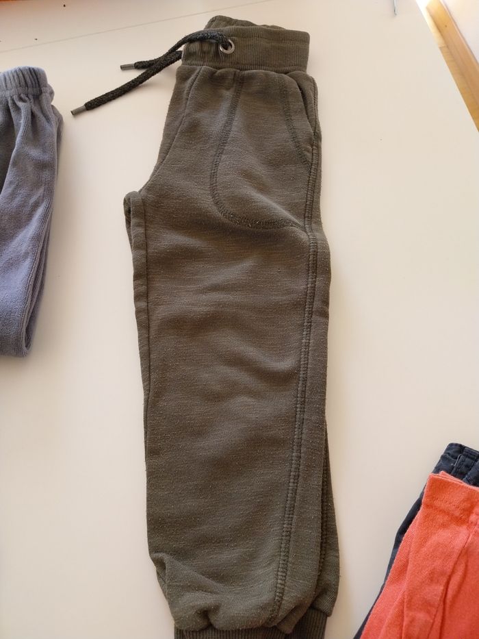 Lot 15 vêtements garçon 3 ans - photo numéro 5