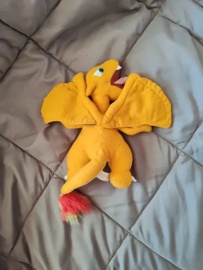 Peluche pokemon dracaufeu - photo numéro 2