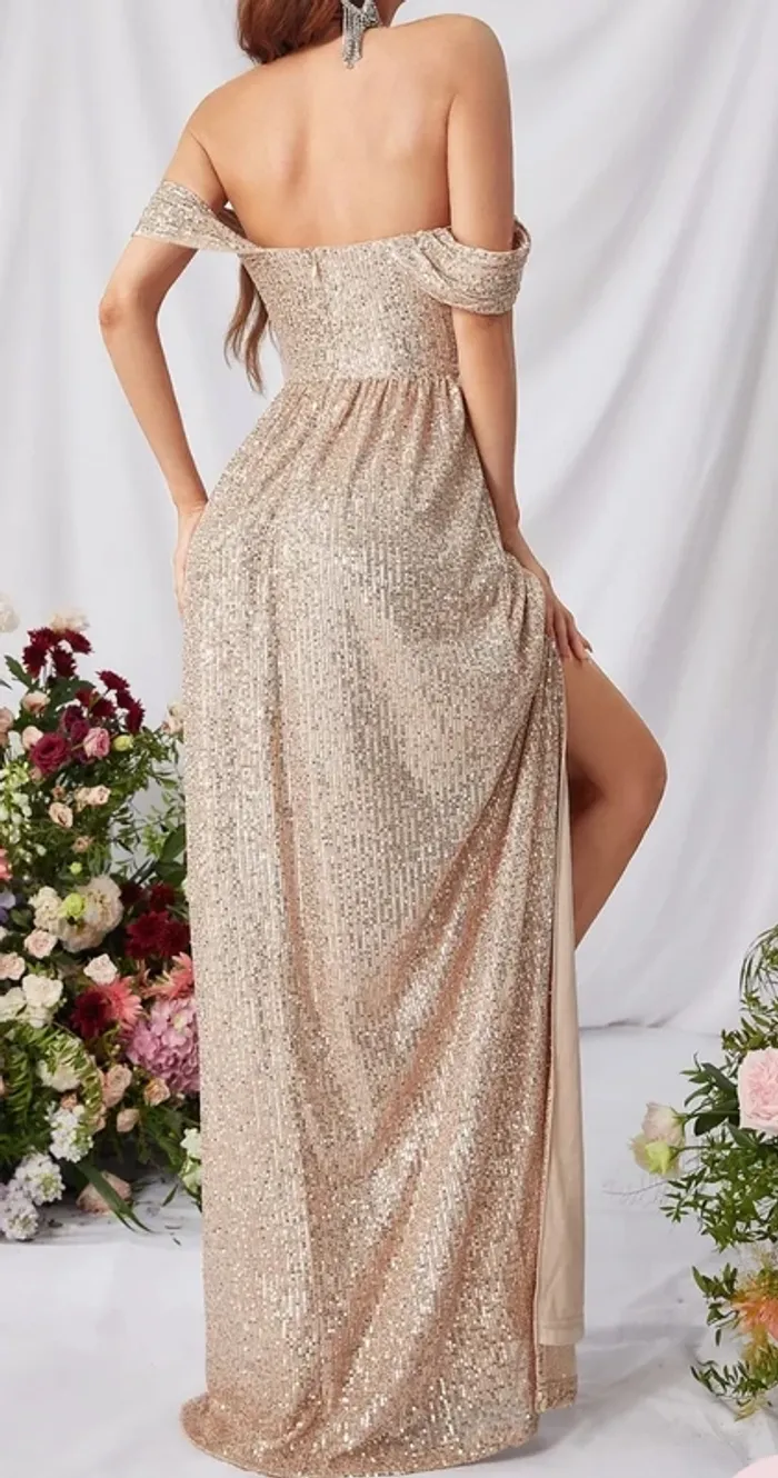 Magnifique robe Faresty à sequins – idéale pour un mariage ou événement 🤍 - photo numéro 3