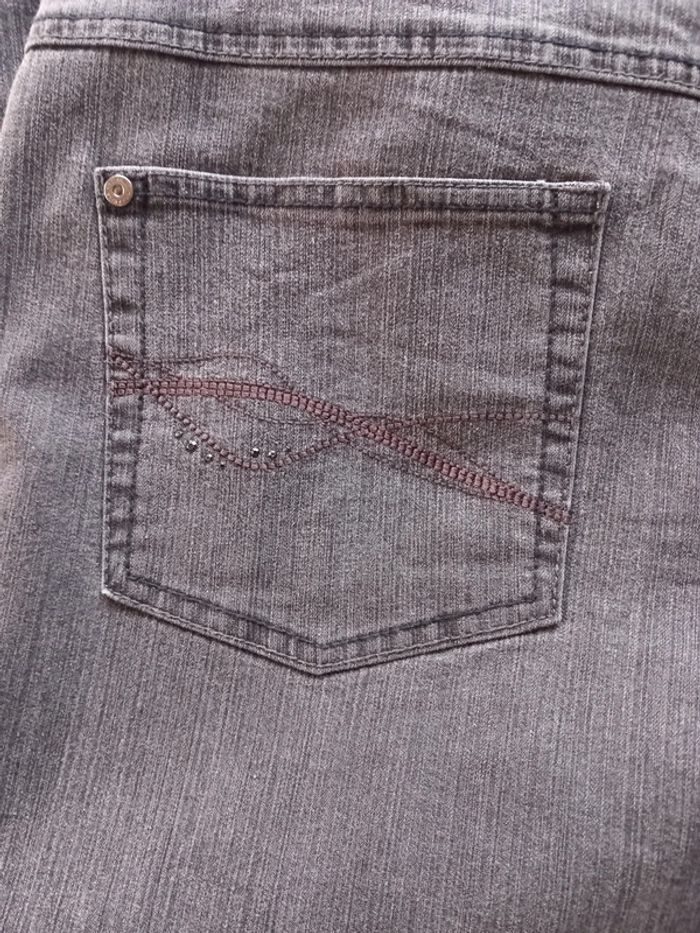 Jeans taille 44 - photo numéro 10