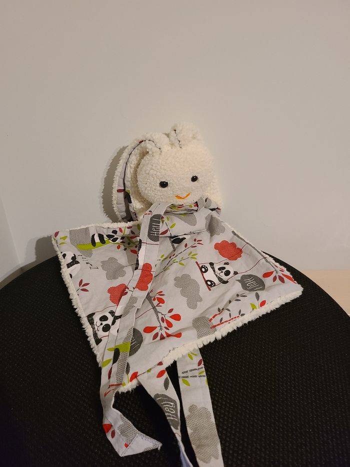Doudou lapin - photo numéro 2