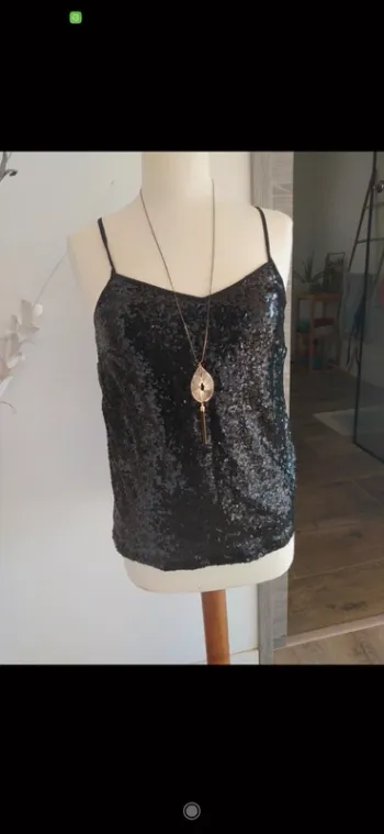 Top de fête 🥂 noir et sequins Cache cache S