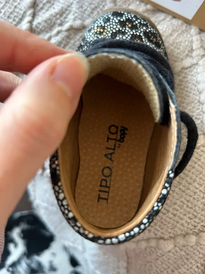 Chaussures bébé léopard noir - photo numéro 9