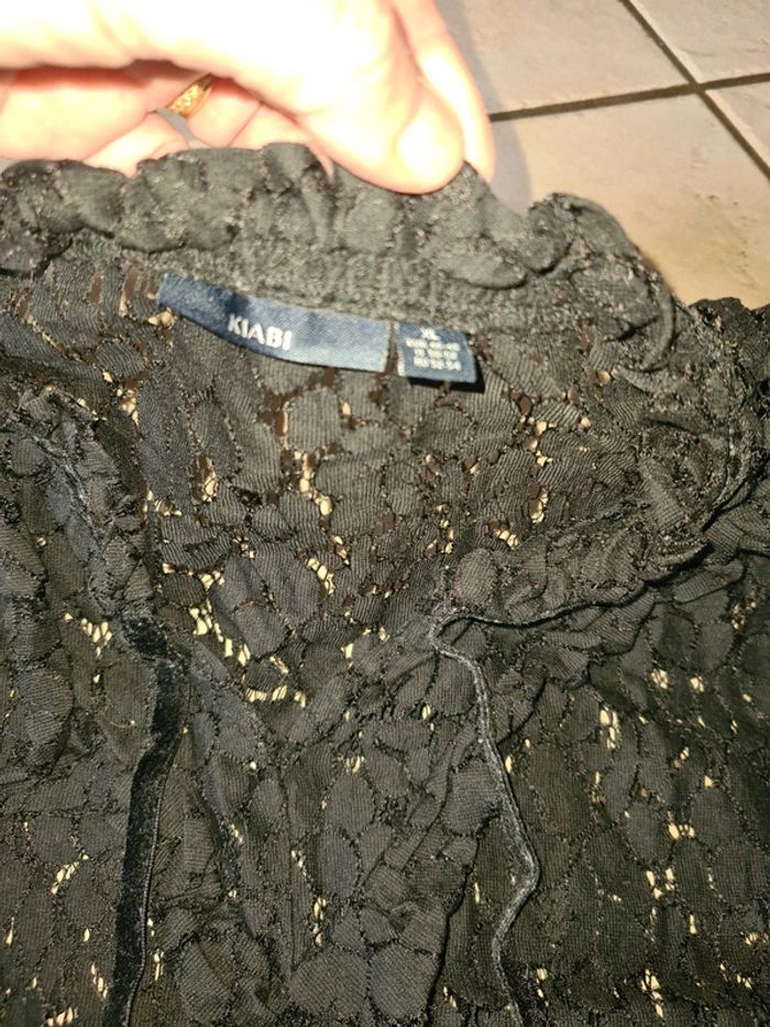 Haut dentelle kiabi noir 46 xl - photo numéro 4