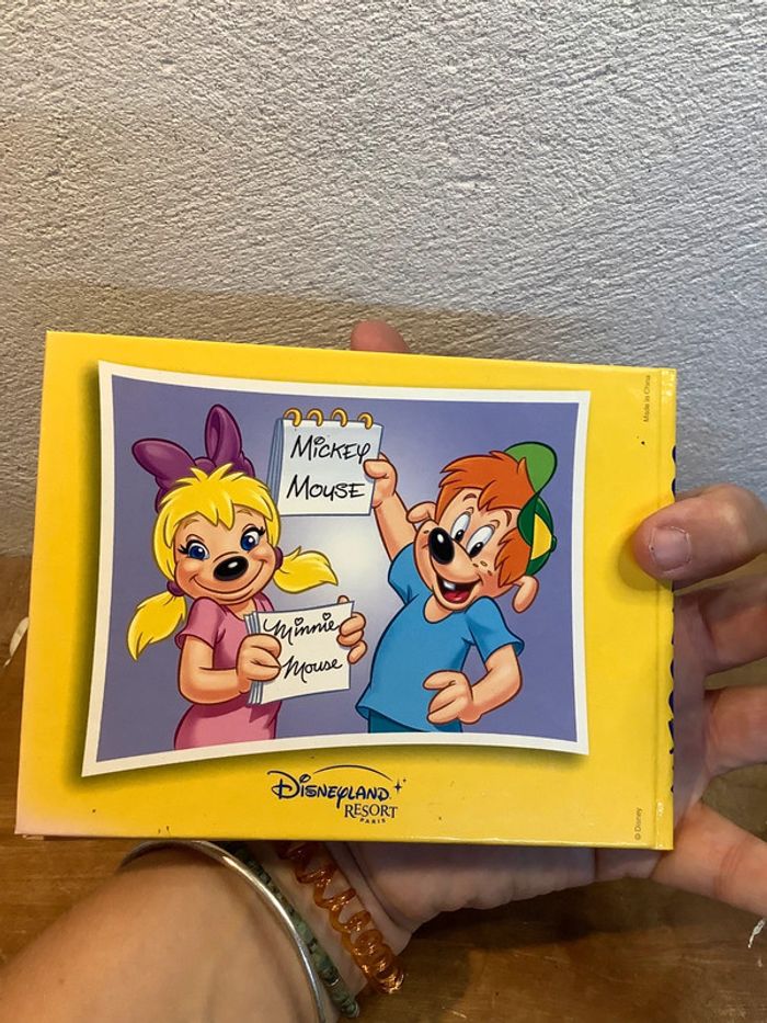 Carnet autographe Mickey disney et son stylo - photo numéro 4