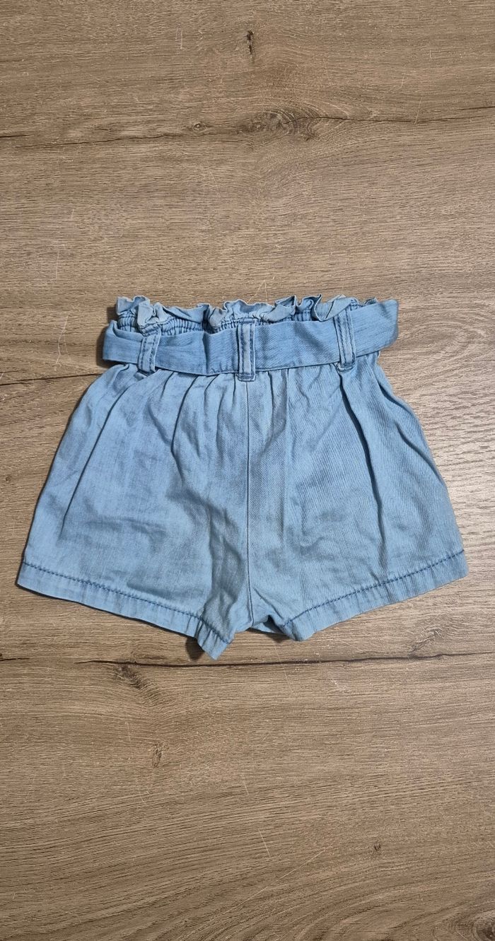 Short taille haute 12 mois - photo numéro 3