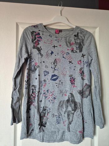 Pull gris