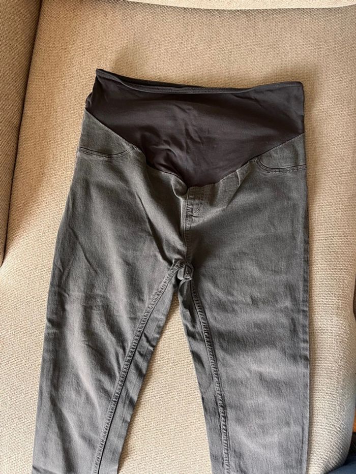 Lot de 2 jean maternité Kiabi taille 38 - photo numéro 2