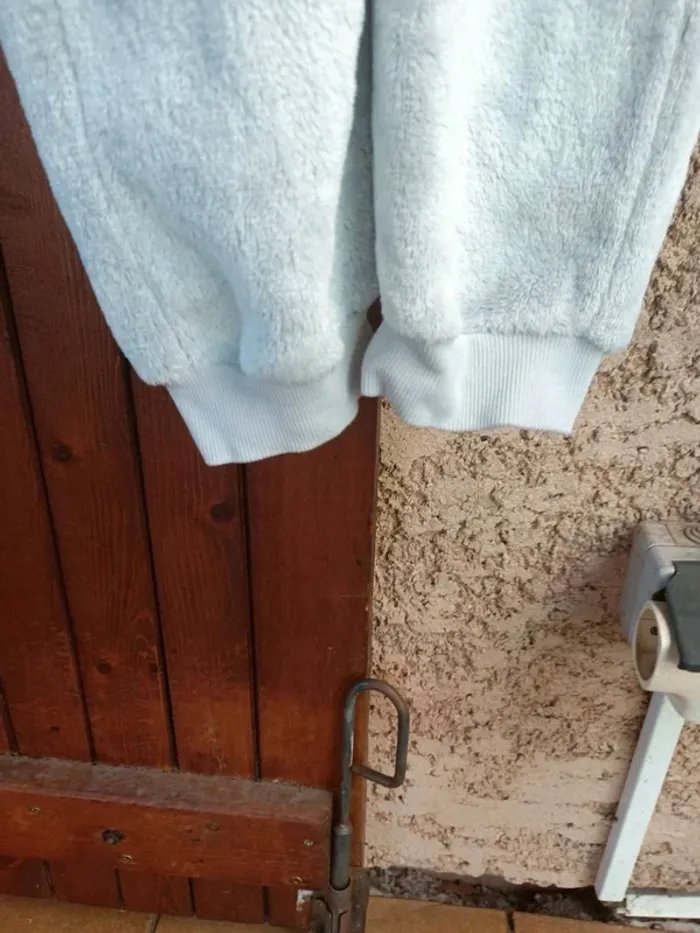 Combinaison pyjama 11-12 ans la halle très bon état - photo numéro 3