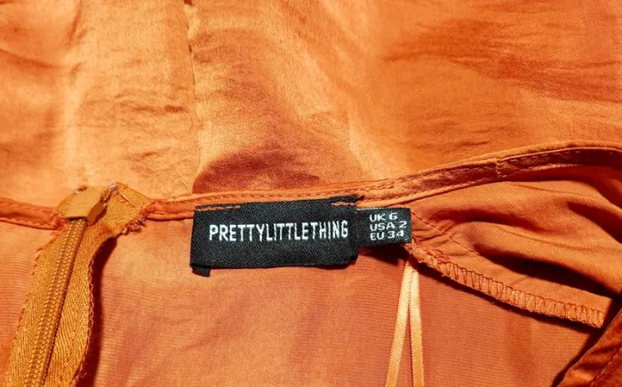 Robe courte portefeuille rouille – PrettyLittleThing - photo numéro 5