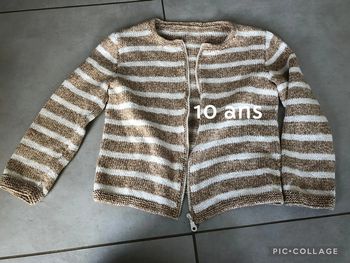 Gilet tricoté main Taille 10 ans