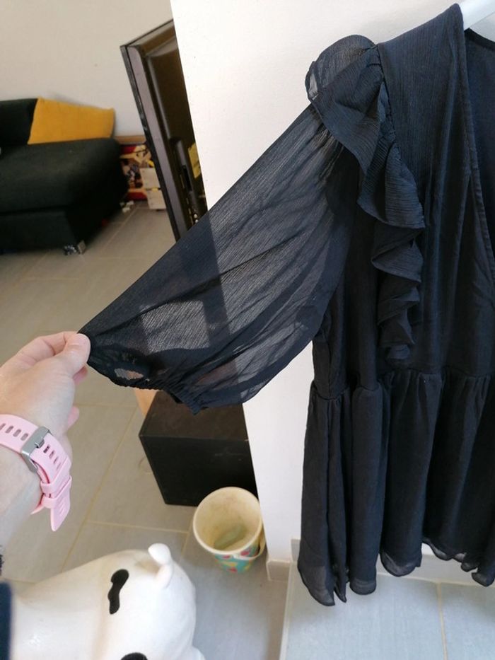 Robe noire - photo numéro 3
