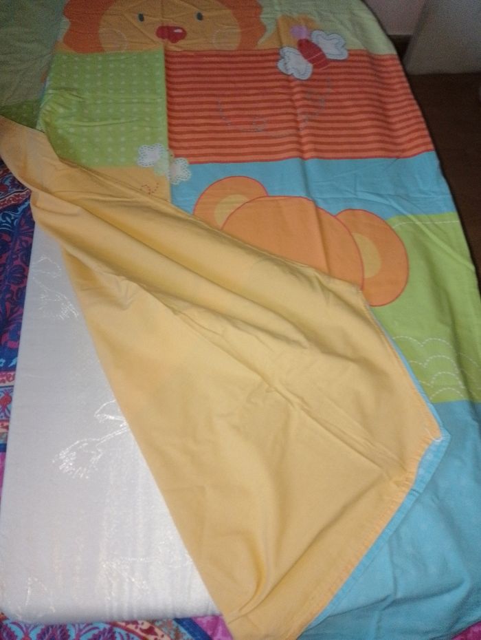 Drap plat, housses de couette, taie d'oreiller - photo numéro 3