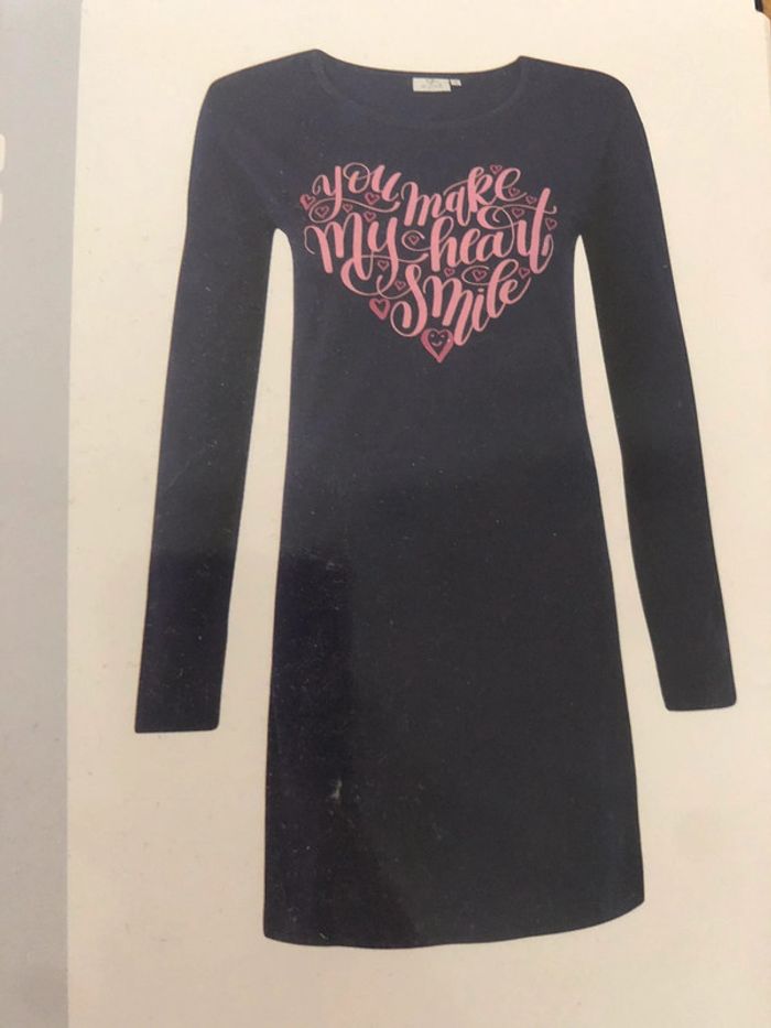 Sublime robe pyjama manche longue  taille xl neuf