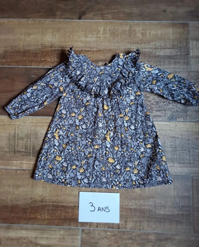 Robe 3 ans - photo numéro 2