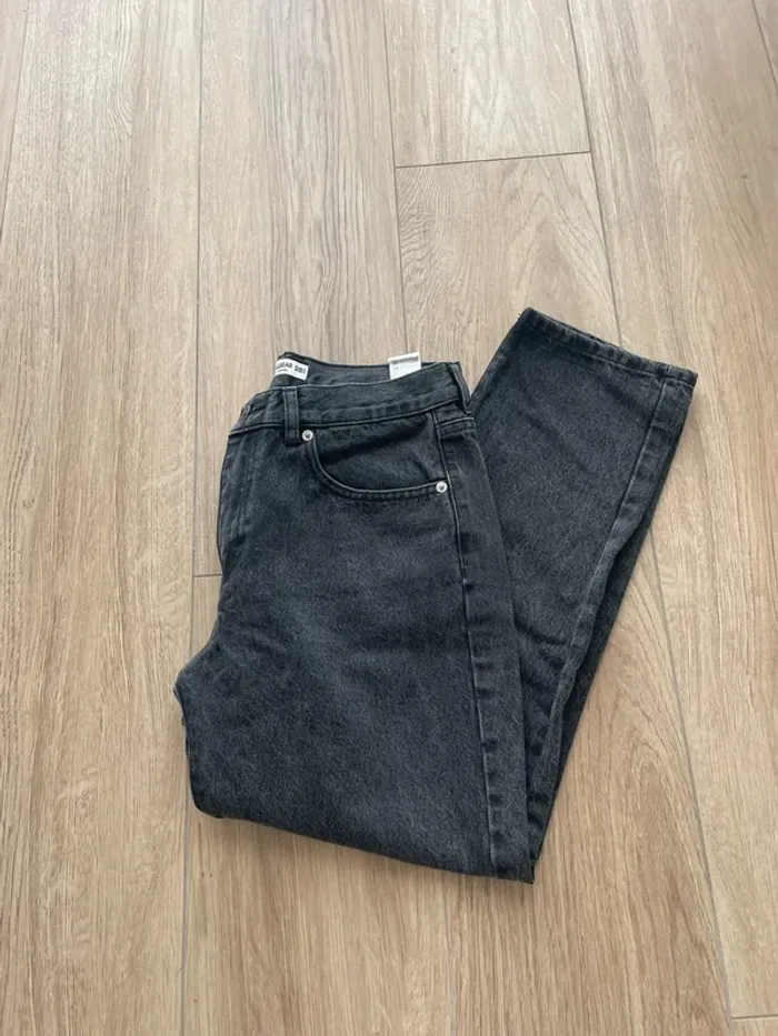 Jean gris regular Bershka - photo numéro 3