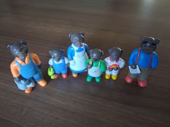 Figurines "petit ours brun"