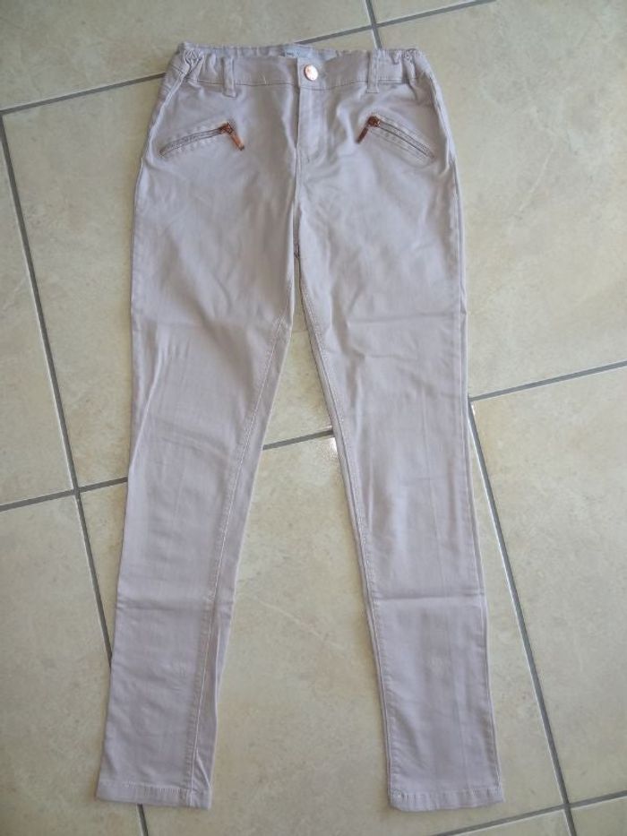 pantalon rose T 11-12ans