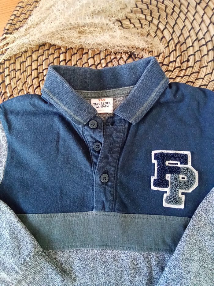 Polo manches longues tons bleu, gris et vert TAO taille 4 ans - photo numéro 3