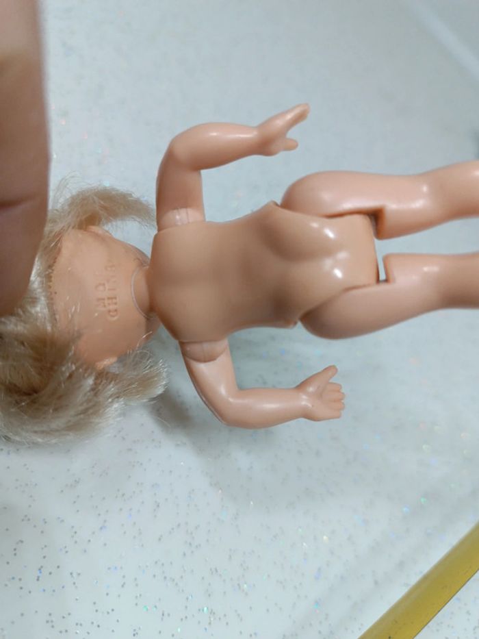 Petite poupée doll mannequin kelly Betty Shelly enfants girl fille cheveux court blonde M&C M c - photo numéro 12