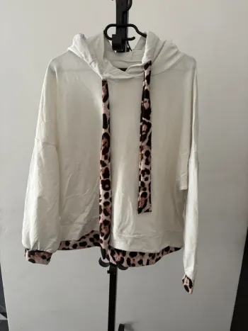 Haut blanc et léopard Taille Unique