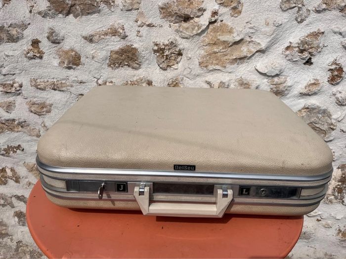 valise delsey rétro , vintage - photo numéro 2