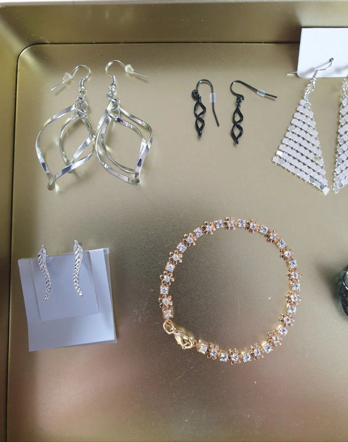 Bijoux fantaisie - photo numéro 2
