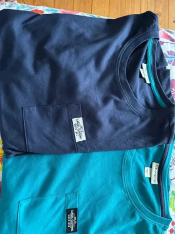 Lit de 2 t shirt