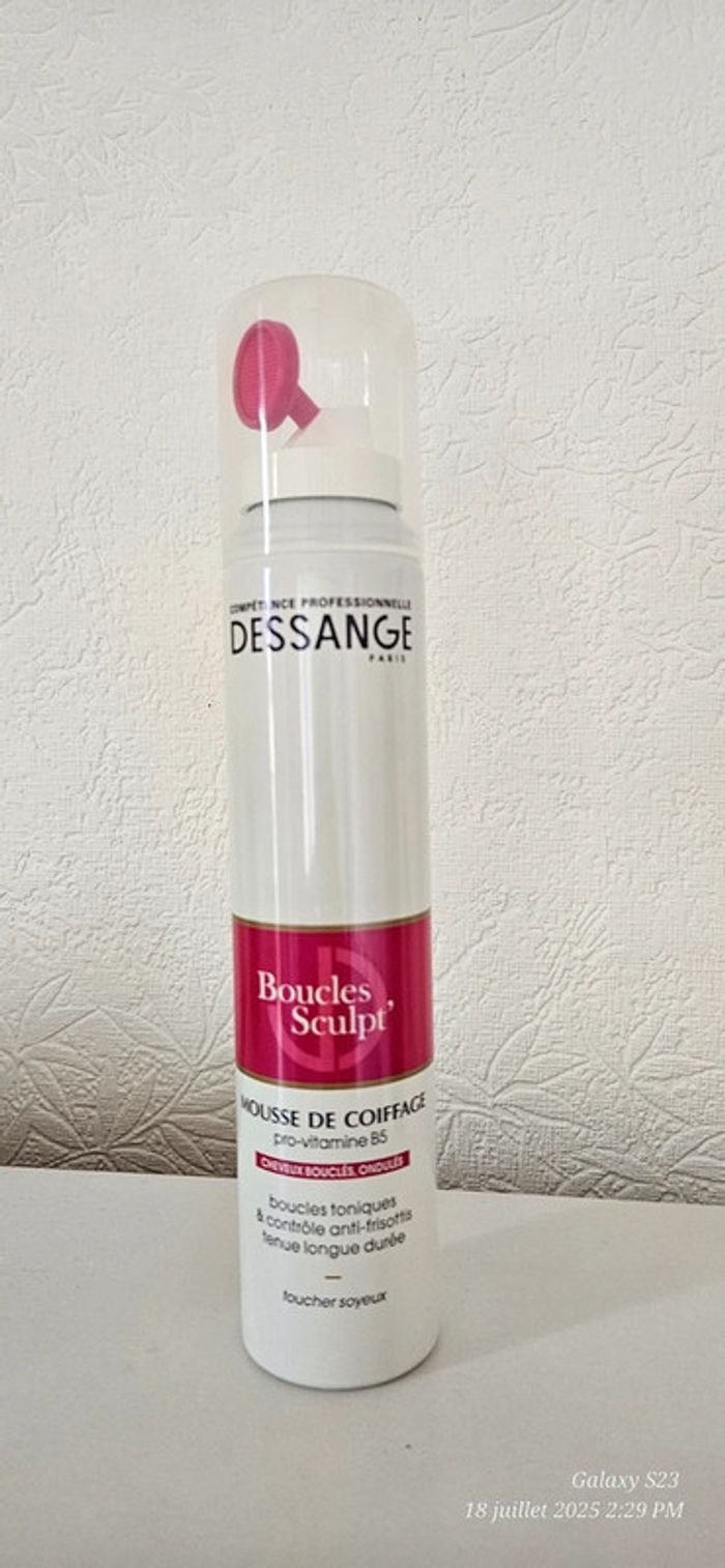 Mousse boucles