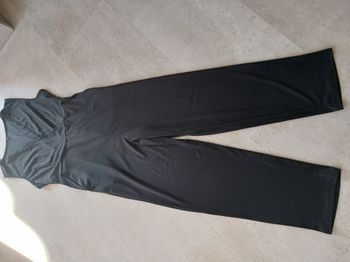 Combi pantalon noir Taille M avec poches