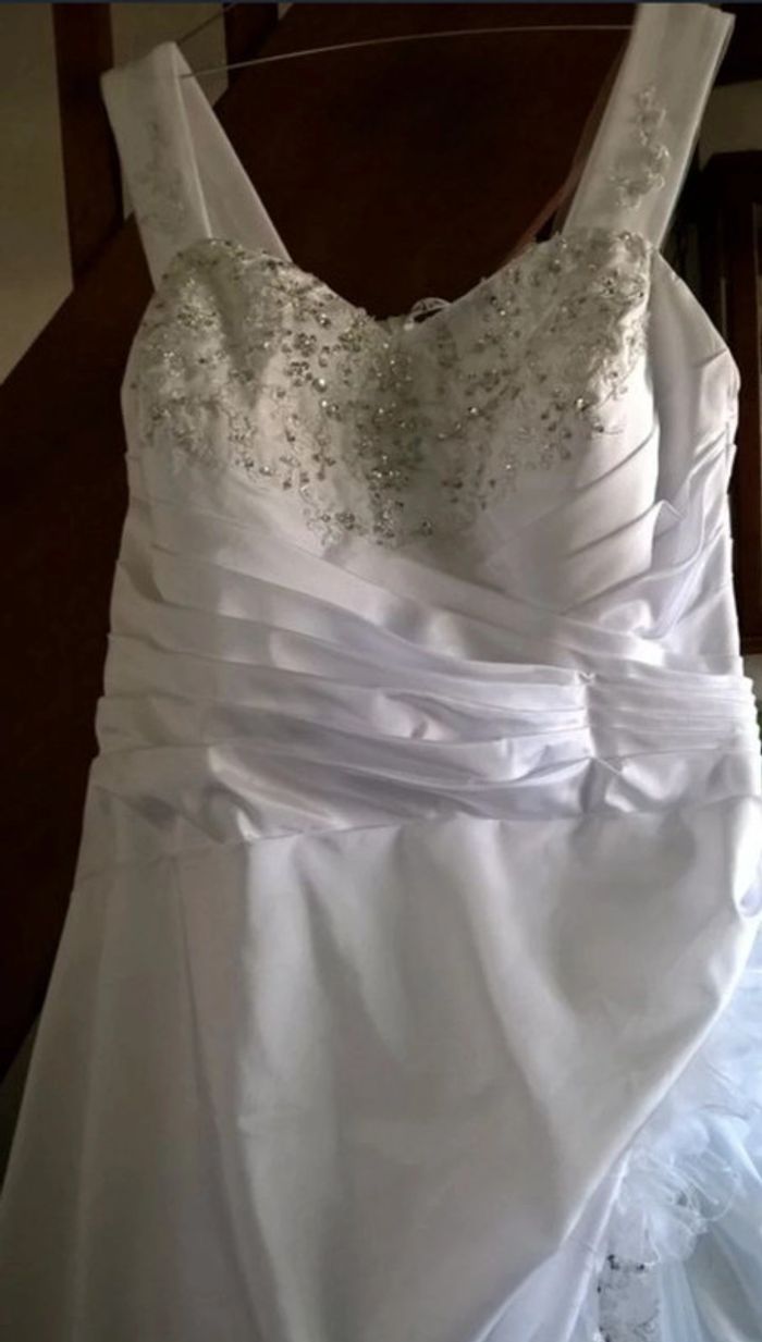 Robe de mariée - photo numéro 3