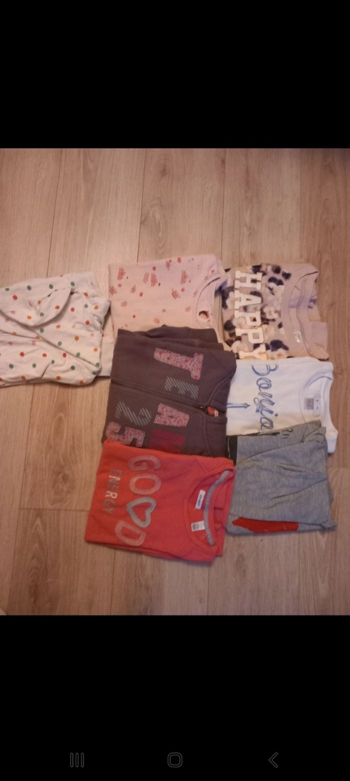Lot 7 sweat-shirts (10 ans)