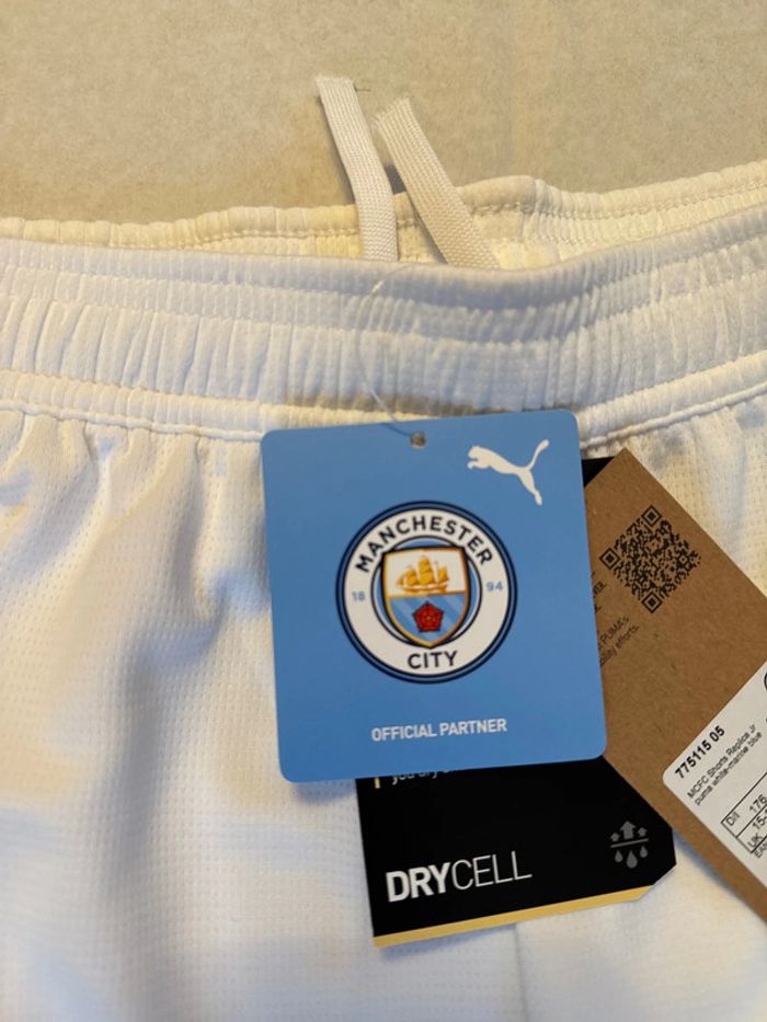 Short de foot Puma équipe Manchester City taille 15/ 16 ans authentique neuf - photo numéro 4