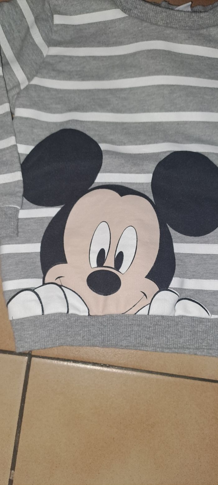 Pull gris mickey - photo numéro 2
