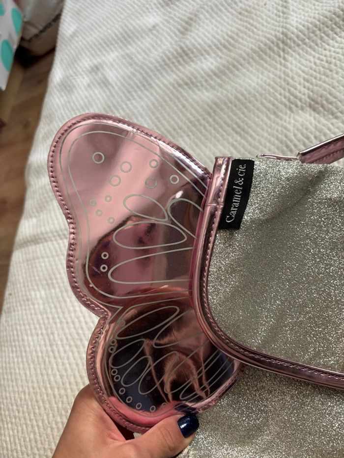 Cartable papillon - photo numéro 2