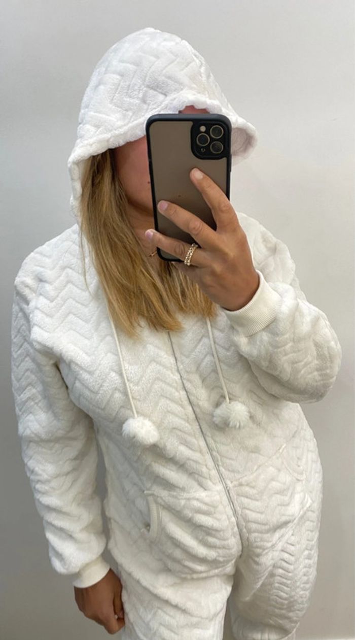 Combinaison Pyjama Douce Avec Capuche Taille S-M