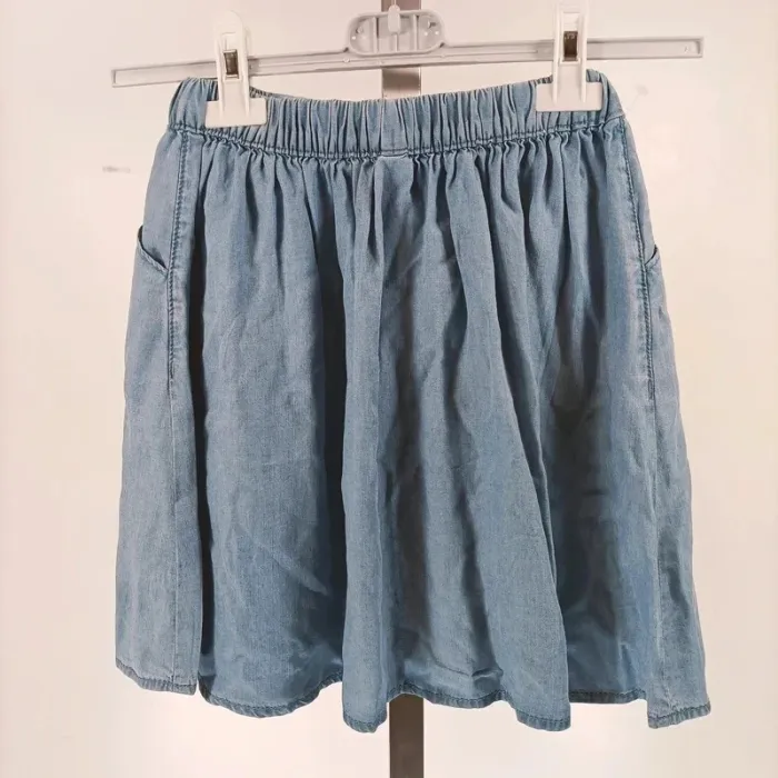 Ensemble Ensemble Jupe en jean et débardeur à volant marinière rouge et blanc enfant A142 - photo numéro 9