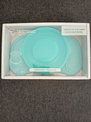 Set repas Twistshake Neuf - Assiette + Set de table ventouse