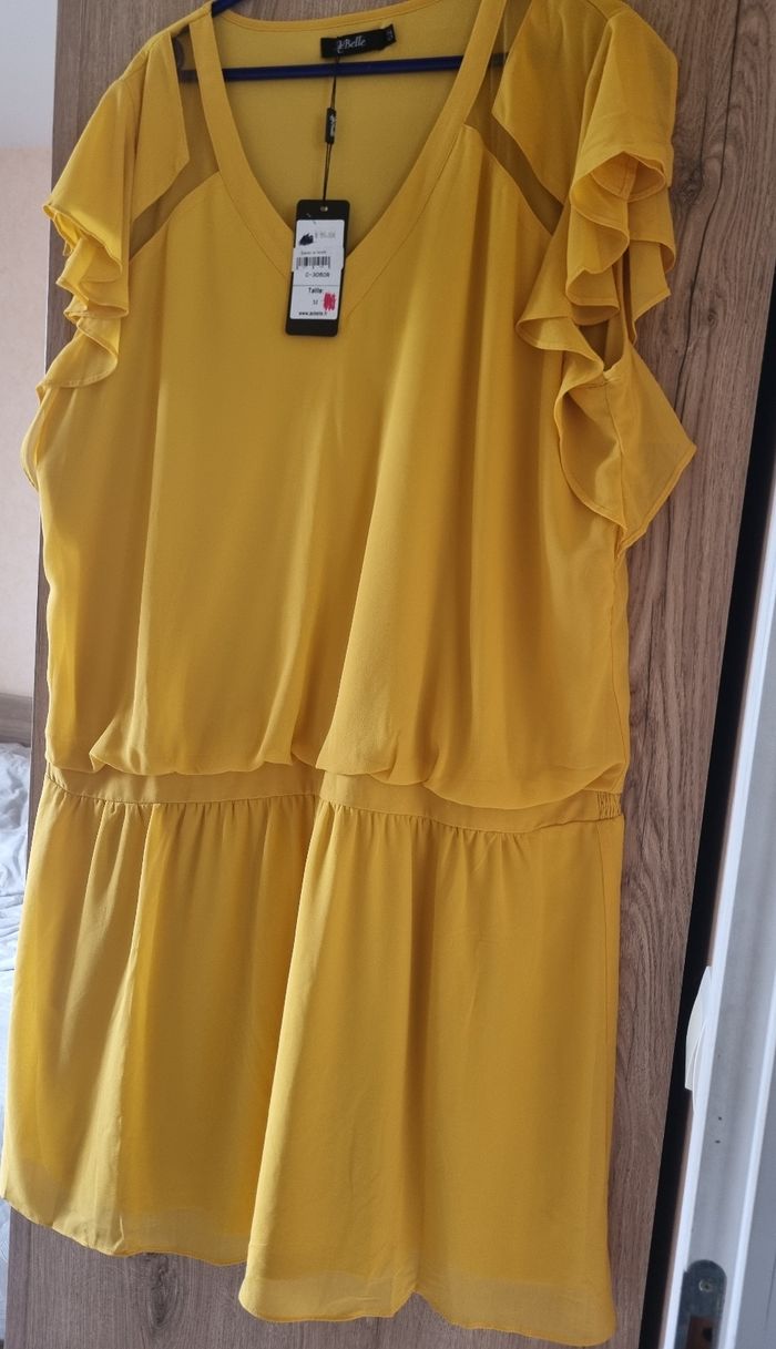 Robe 👗 - photo numéro 2