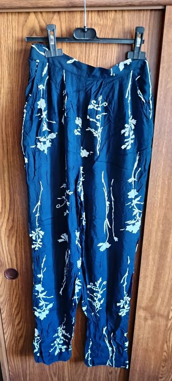 Pantalon fluide bleu taille 38
